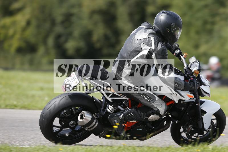 /53 16.09.2025 Track Day Domi Aegerter ADR/Gruppe gelb/2